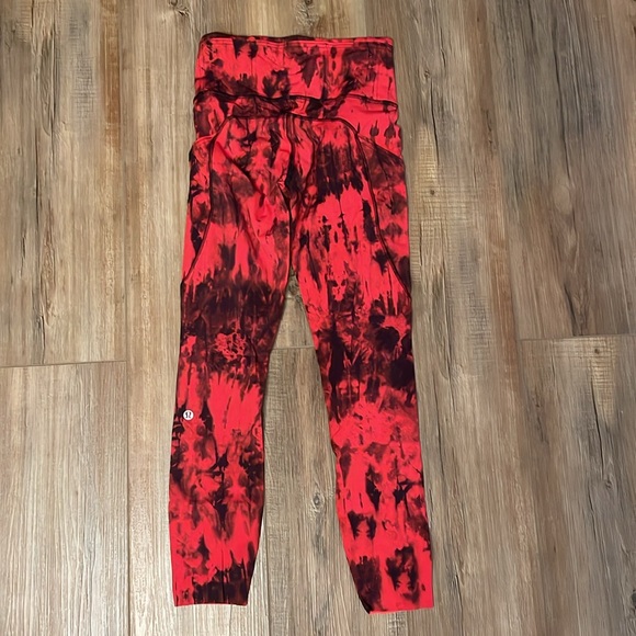 Lululemon Fast and Free 25” Tight - Picture 2 of 2